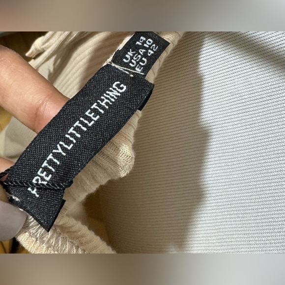 New Pretty Little Thing Nude Stone Rib Lace Back Scoop Neck Maxi Dress - Picture 4 of 5